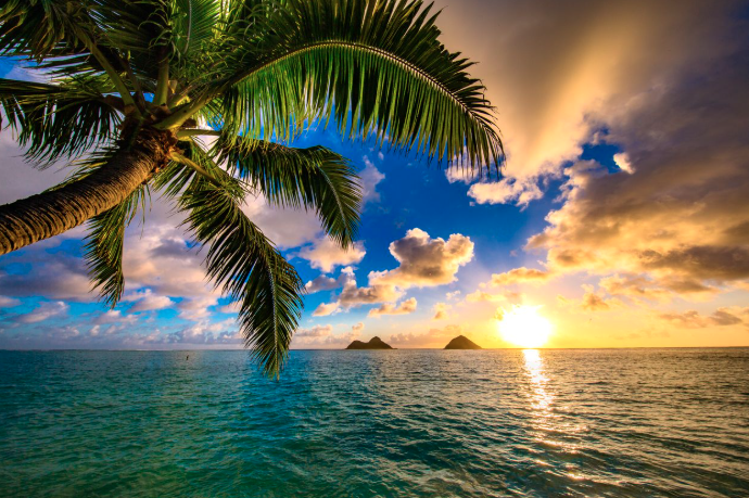 Sunrise at Lanikai Beach Sunrise at Lanikai Beach