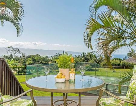 A deck overlooking the North Shore