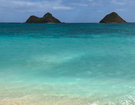 The Mokulua Islands in Lanikai Beach, Kailua