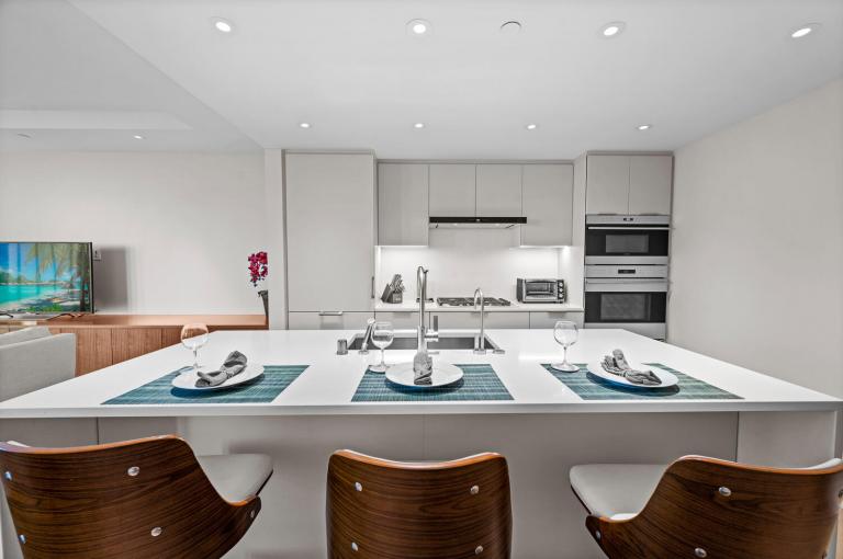 Beautiful Well Stocked Kitchen At Park Lane Beautiful Well Stocked Kitchen At Park Lane