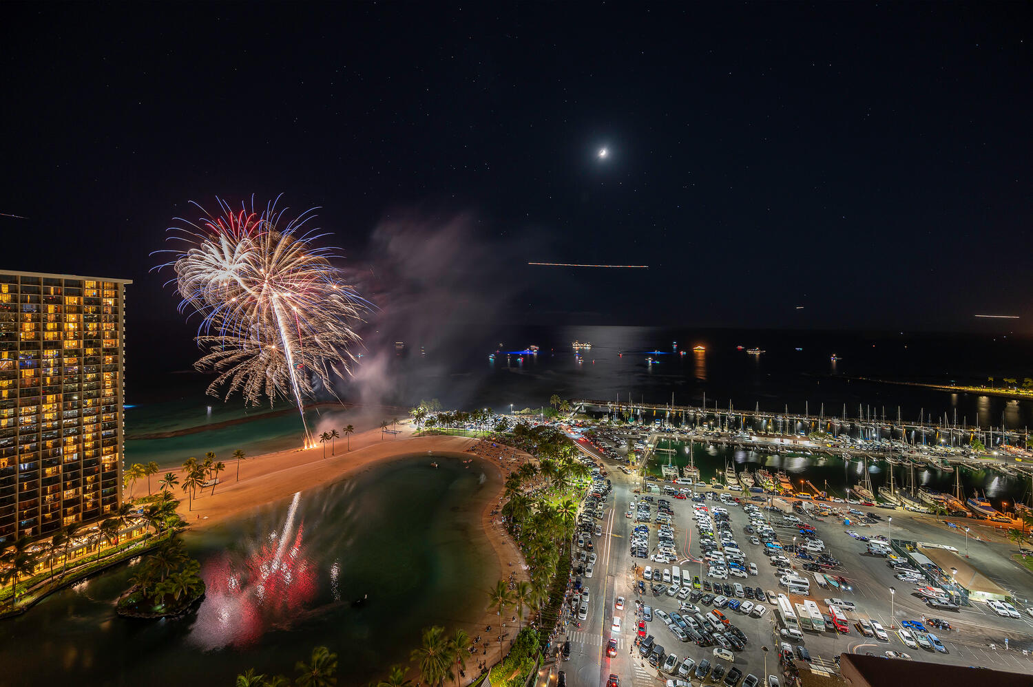 Ilikai PH View Of The Fireworks 