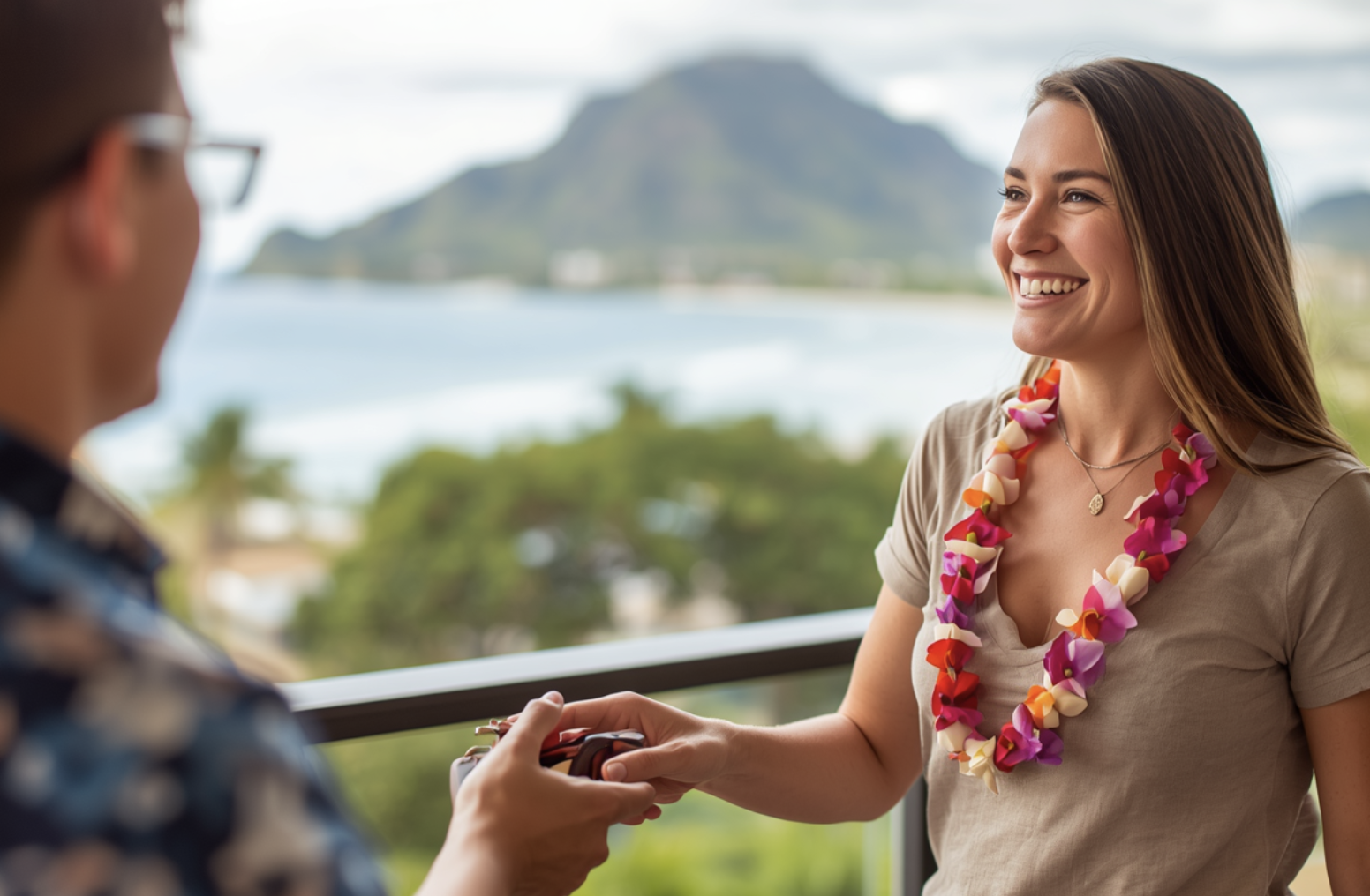 Ali'i Beach Rentals local team welcoming guests to their Oahu vacation rental. Ali'i Beach Rentals local team welcoming guests to their Oahu vacation rental.